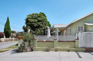 6362 Arbutus Ave, Huntington Park, CA 90255 - Photo 43