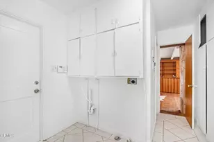 6704 Shadygrove St, Los Angeles, CA 91042 - Photo 19