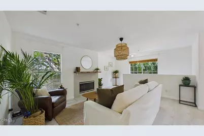 607 W Duarte Road #D, Monrovia, CA 91016 - Photo 1