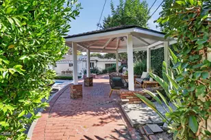2815 Thorndike Rd, Pasadena, CA 91107 - Photo 47