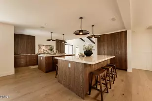 3250 Coldwater Canyon Ave, Los Angeles, CA 91604 - Photo 5