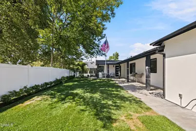 3942 Los Olivos Lane, Glendale, CA 91214 - Photo 19
