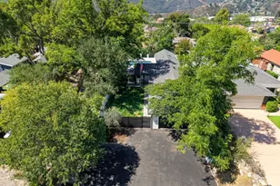 3942 Los Olivos Ln, Glendale, CA 91214 - Photo 21