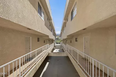 10274 Tujunga Canyon Boulevard #7, Los Angeles, CA 91042 - Photo 23