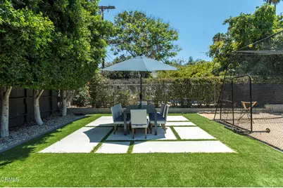 8339 Owens Street, Sunland, CA 91040 - Photo 37