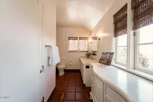 1395 Inverness Dr, Pasadena, CA 91103 - Photo 23