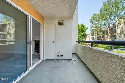 5500 Owensmouth Avenue #104, Los Angeles, CA 91367 - Photo 27
