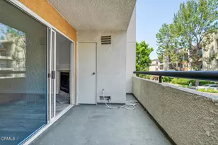5500 Owensmouth Ave, Los Angeles, CA 91367 - Photo 27