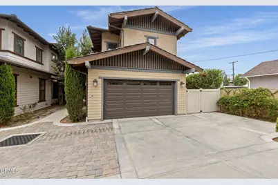 902 W Colorado Boulevard #D, Monrovia, CA 91016 - Photo 1