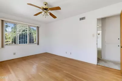 1980 N Arroyo Boulevard, Pasadena, CA 91103 - Photo 29