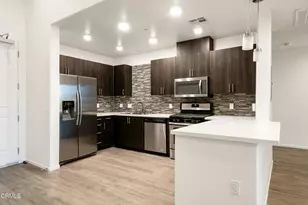 124 W Colorado Street, Glendale, CA 91204 - Photo 13
