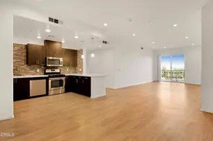 124 W Colorado Street, Glendale, CA 91204 - Photo 3