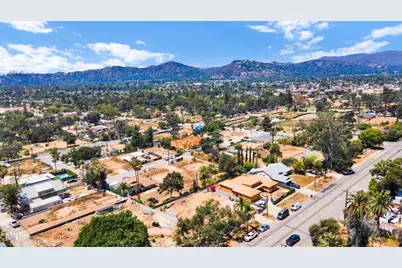 428 E Mariposa St, Altadena, CA 91001 - Photo 17