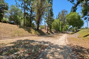 8141 Loren Ln, Rosemead, CA 91770 - Photo 23
