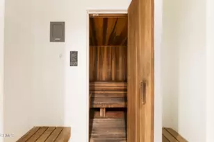 110 N Everett, Glendale, CA 91206 - Photo 15