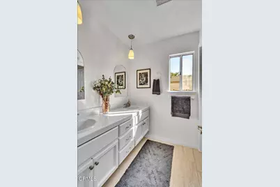 24412 Hampton Drive #A, Santa Clarita, CA 91350 - Photo 11