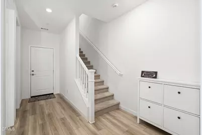 27560 Sanctuary Court, Valencia, CA 91381 - Photo 15