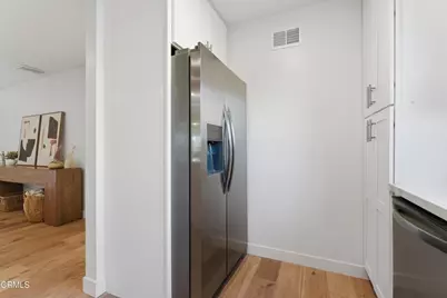 22718 Cantlay Street, Los Angeles, CA 91307 - Photo 19