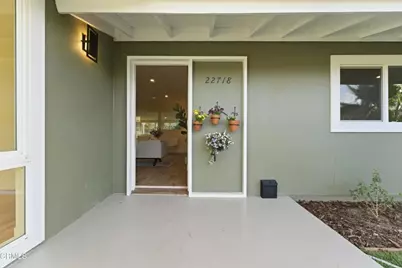 22718 Cantlay Street, Los Angeles, CA 91307 - Photo 3