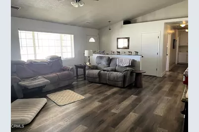 6877 Foley Road, Hesperia, CA 92344 - Photo 9