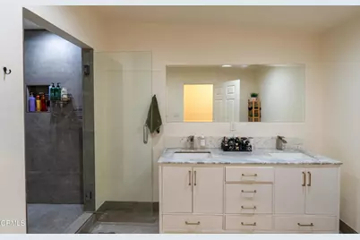 13615 Herrick Avenue, Los Angeles, CA 91342 - Photo 27