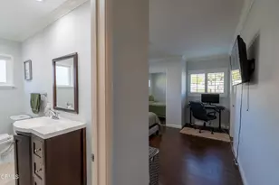 13615 Herrick Ave, Los Angeles, CA 91342 - Photo 37