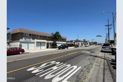 1052 N Wilmington Boulevard, Wilmington, CA 90744 - Photo 5