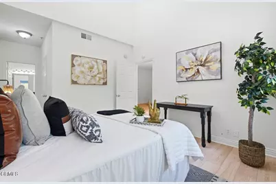 501 E Del Mar Boulevard #302, Pasadena, CA 91101 - Photo 13