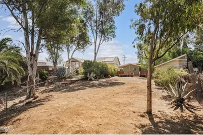 633 Camulos Street, Los Angeles, CA 90023 - Photo 27