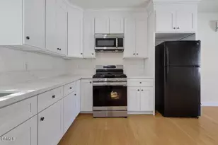 416 Sinclair Ave, Glendale, CA 91206 - Photo 9