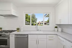 960 Crestview Dr, Pasadena, CA 91107 - Photo 21