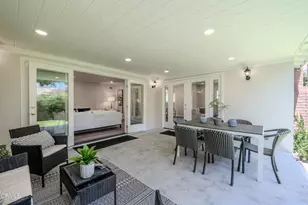 960 Crestview Dr, Pasadena, CA 91107 - Photo 37