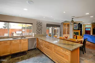 5432 Vista Del Arroyo Dr, La Crescenta, CA 91214 - Photo 15