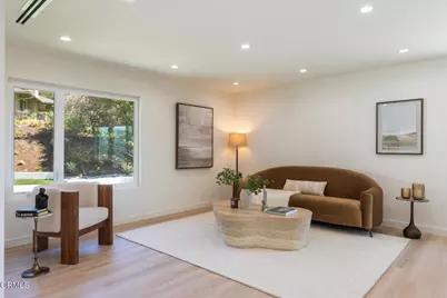 3737 San Augustine Drive, Glendale, CA 91206 - Photo 9