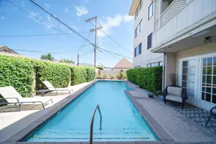 1260 S Beverly Glen Blvd, Los Angeles, CA 90024 - Photo 23