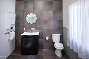3836 De Longpre Ave, Los Angeles, CA 90027 - Photo 25