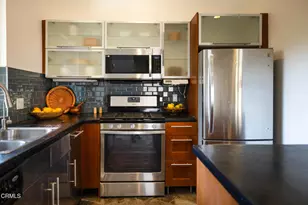3836 De Longpre Ave, Los Angeles, CA 90027 - Photo 13