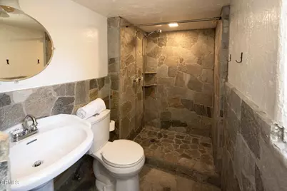 3836 De Longpre Avenue, Los Angeles, CA 90027 - Photo 33