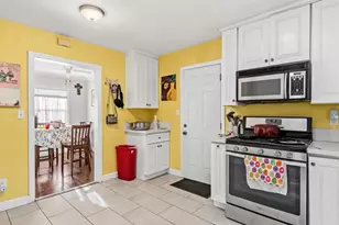 1016 N Palm Dr, Azusa, CA 91702 - Photo 5