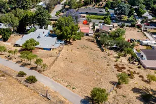 9615 La Canada Way, Sunland, CA 91040 - Photo 35