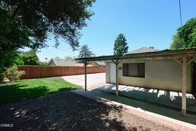 880 N Allen Avenue, Pasadena, CA 91104 - Photo 1