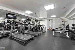 121 S Hope St, Los Angeles, CA 90012 - Photo 29