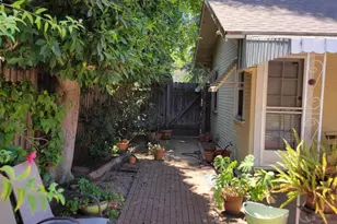 1775 Yosemite Dr, Los Angeles, CA 90041 - Photo 9