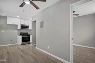137 E Ave J 8, Lancaster, CA 93535 - Photo 33