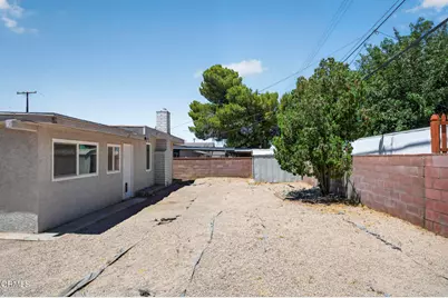 137 E Avenue J 8, Lancaster, CA 93535 - Photo 41
