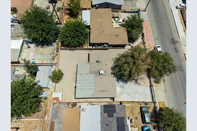 137 E Avenue J 8, Lancaster, CA 93535 - Photo 47
