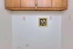 285 S Sierra Madre Blvd, Pasadena, CA 91107 - Photo 13