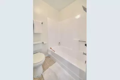 285 S Sierra Madre Boulevard #E, Pasadena, CA 91107 - Photo 11