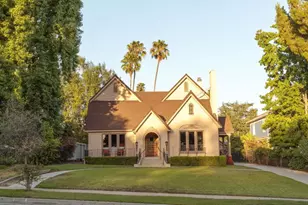 1472 N Michigan Ave, Pasadena, CA 91104 - Photo 1