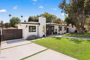 2002 E Woodlyn Rd, Pasadena, CA 91104 - Photo 3